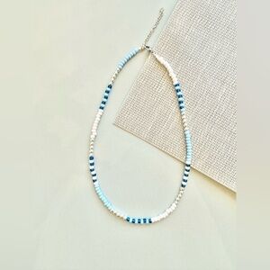 Handmade Jewerly with Clear Blue Silver Seed Bead Choker Necklace with Extension